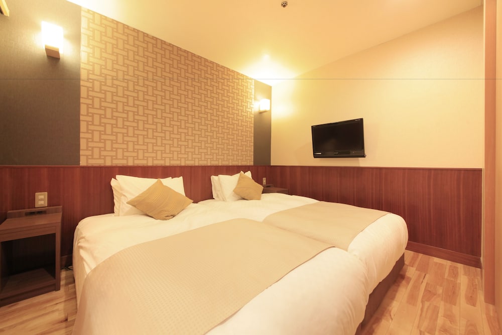 Hotel Okada 12/48