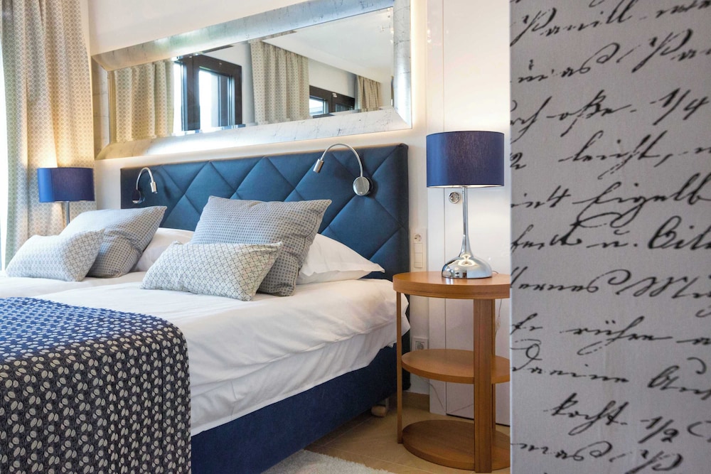 Deluxe, Double or Twin Bed, Sea View, Amadria Park Hotel Royal 3/6