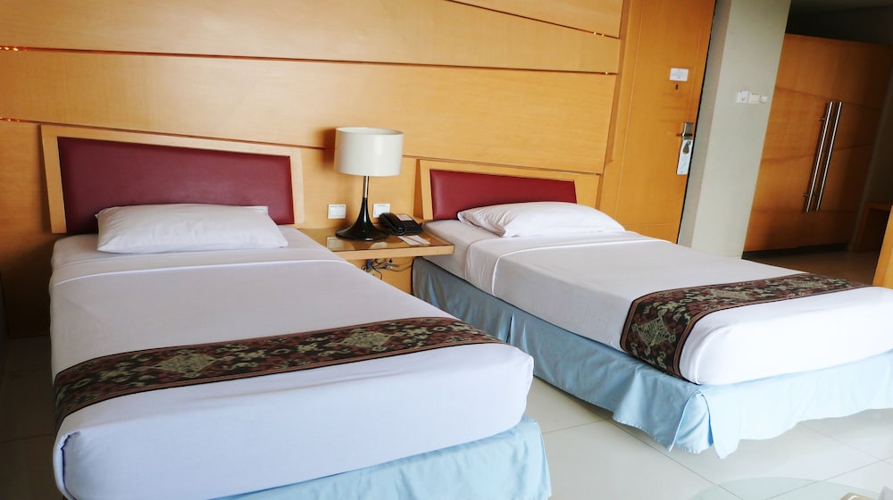 Tanjung Kodok Beach Resort 11/38