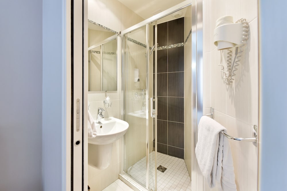 New Hotel Gare Du Nord 50/50