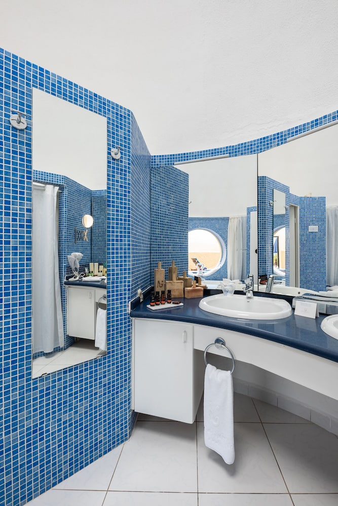 Hotel LIVVO Risco del Gato Suites 50/50