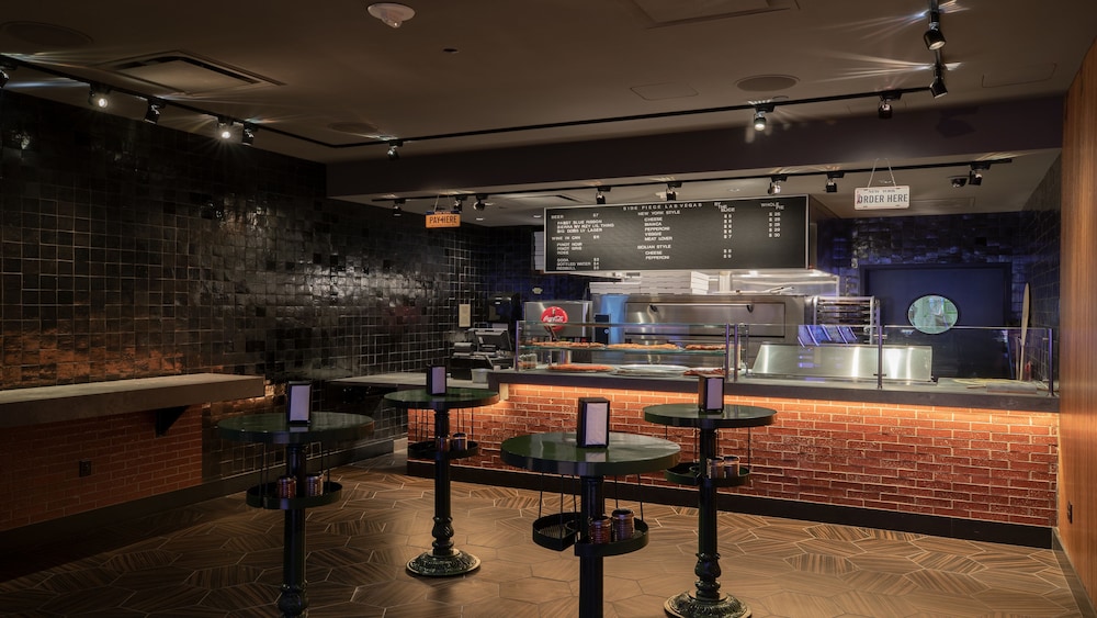 Palms Casino Resort 55/73