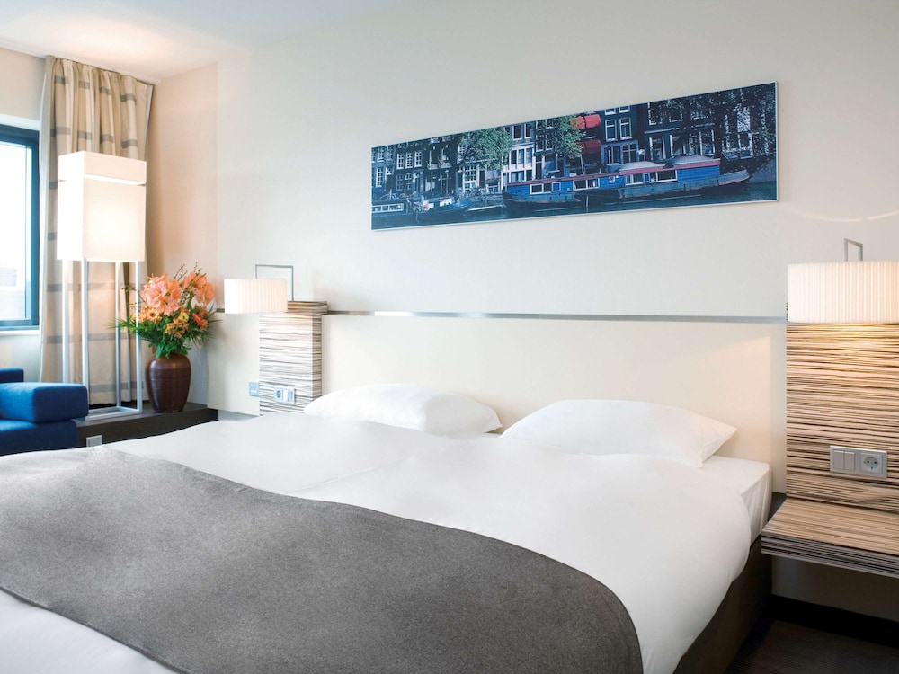 Movenpick Amsterdam City Centre 17/75