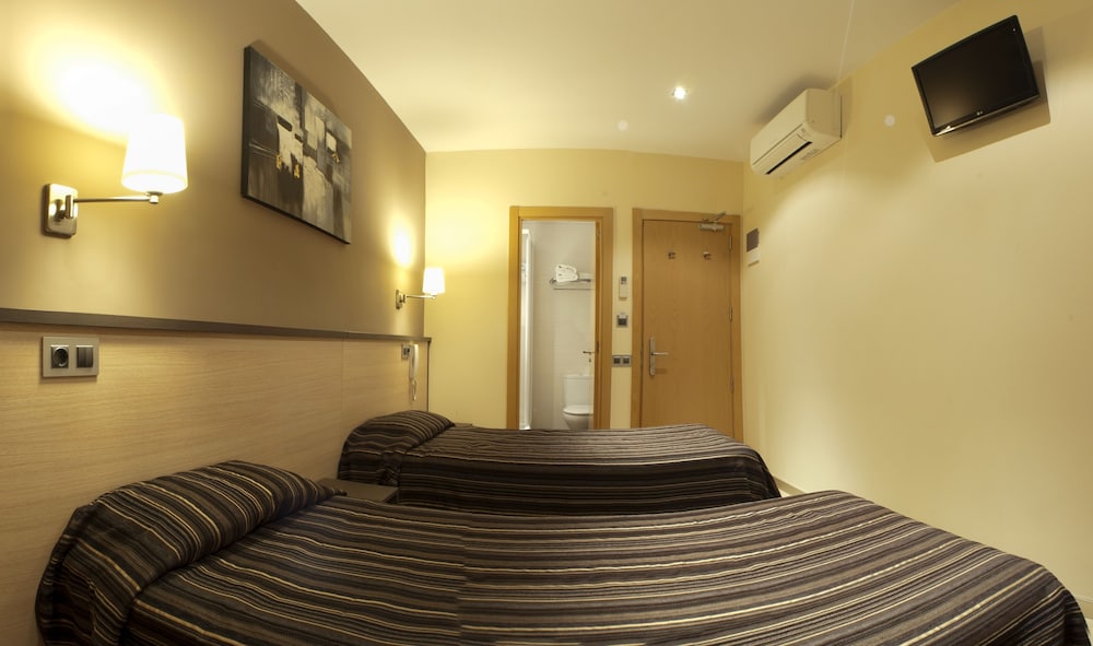 Hostal Las Flores 14/60