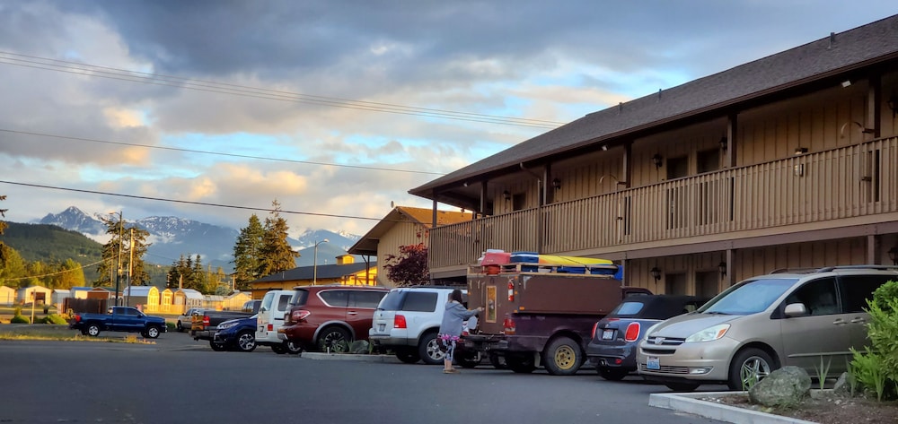 Olympic View Inn 34/49