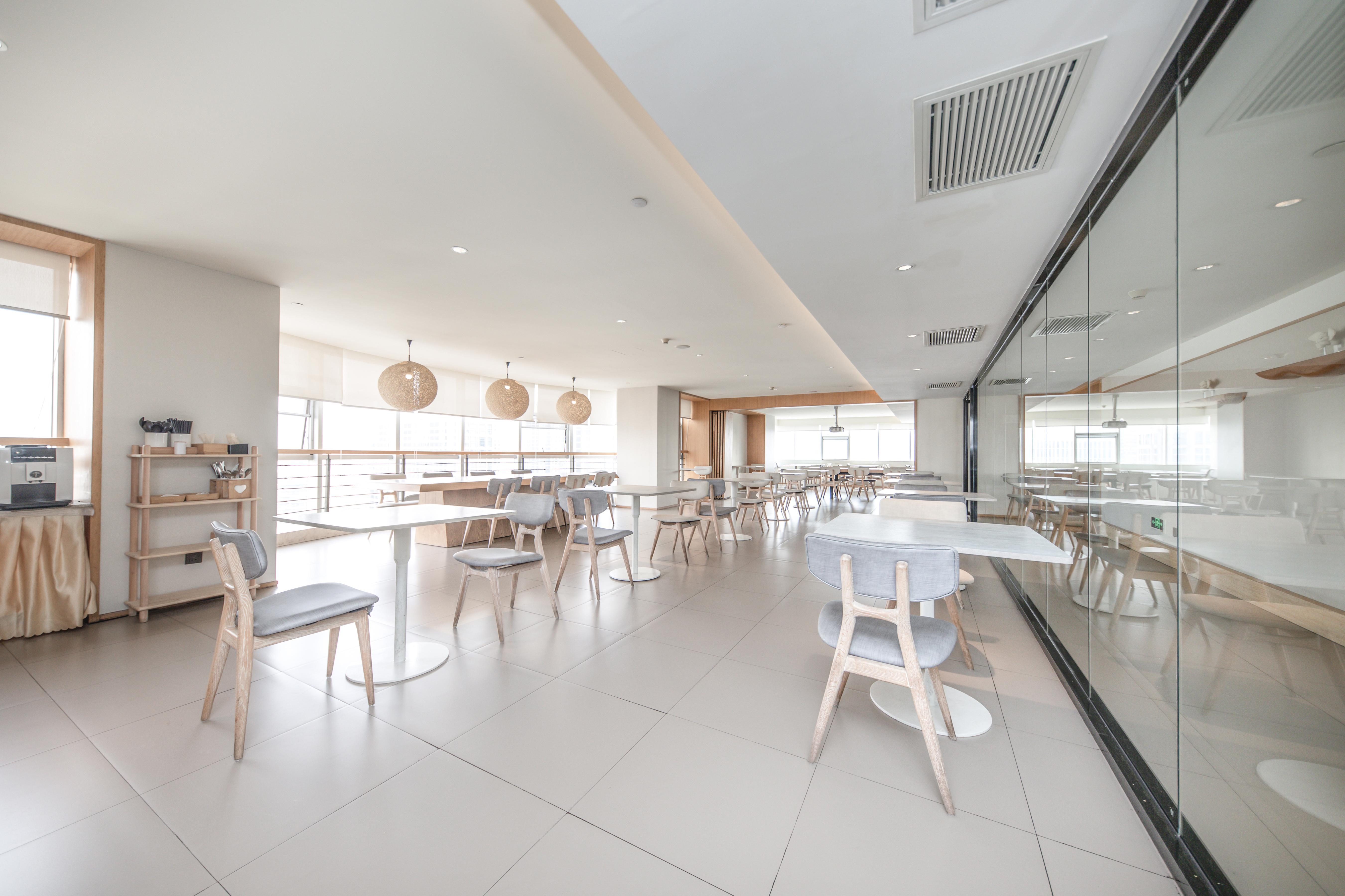 JI Hotel Hangzhou Wulin Square Wenhui Building 45/50
