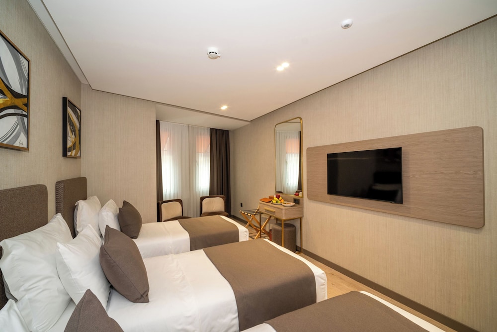 Rayelin Hotel Old Town 22/50