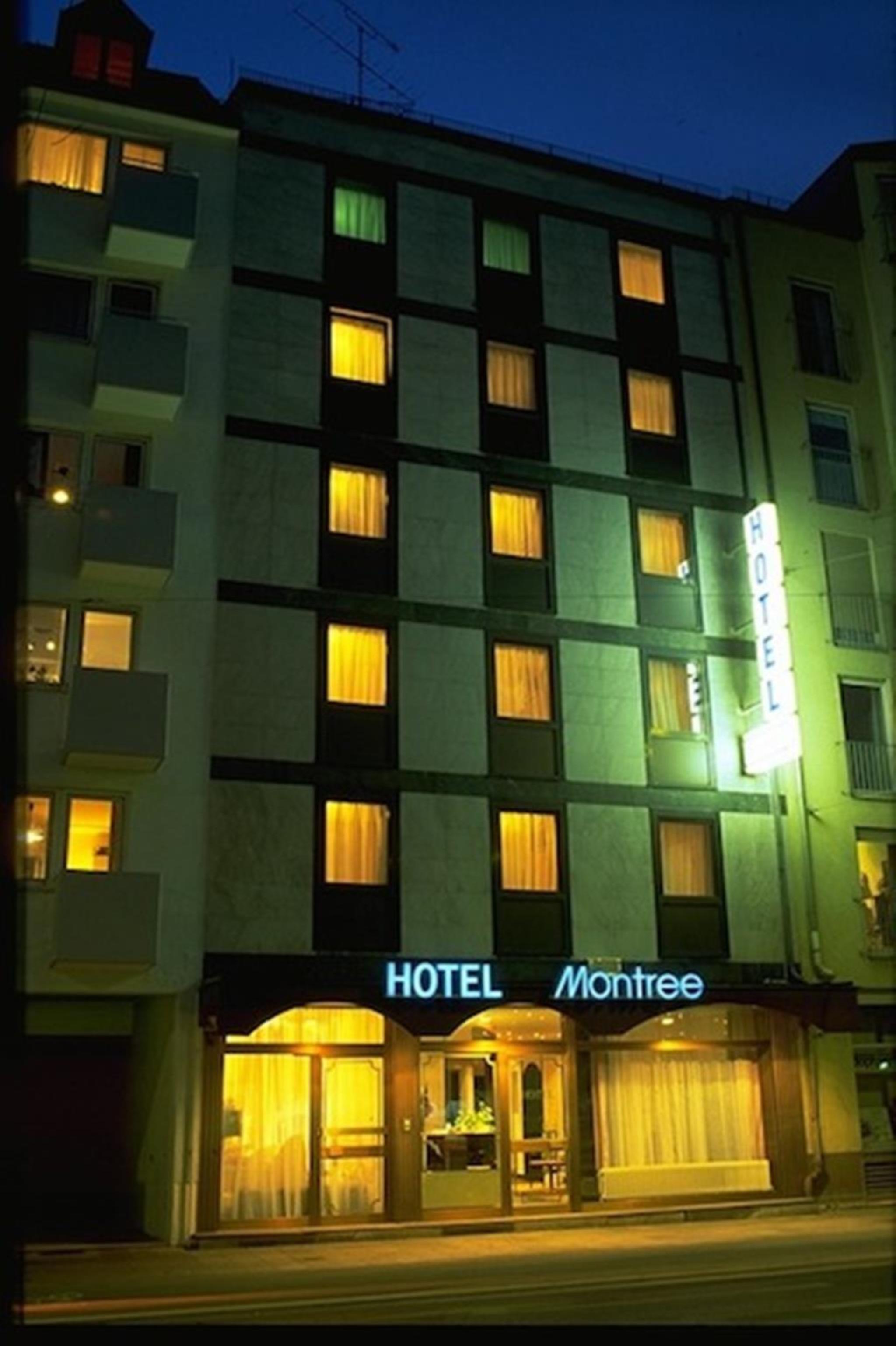 Hotel Montree 1/18