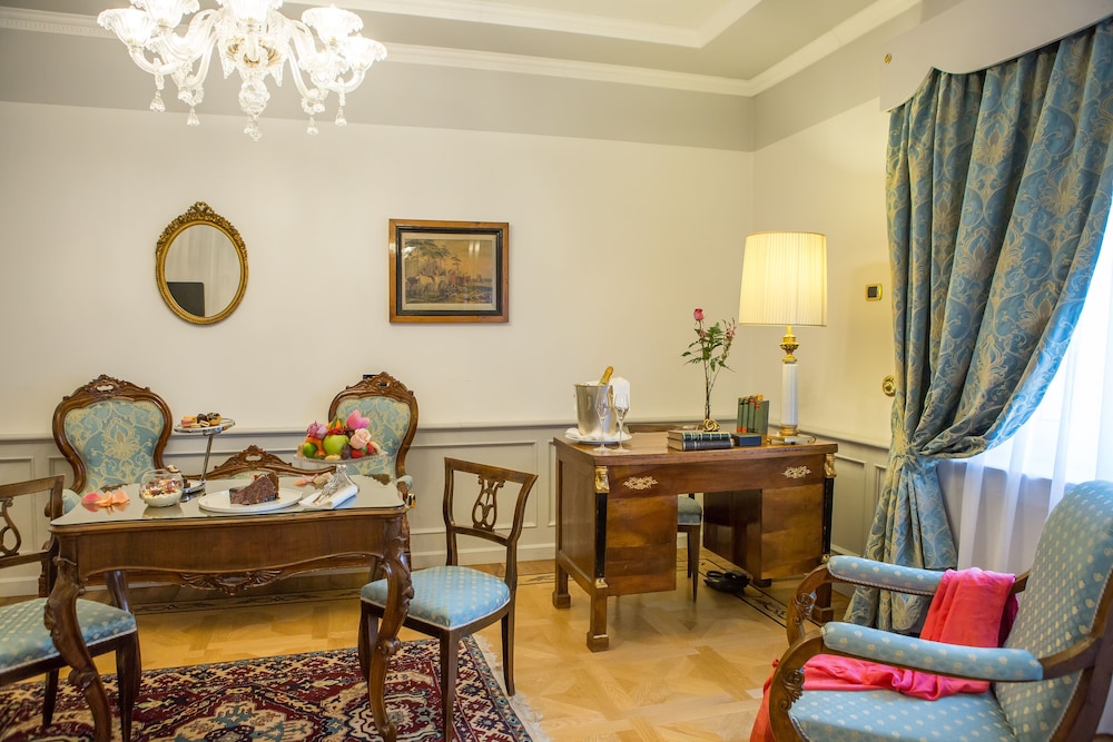 Due Torri Hotel Verona 70/85