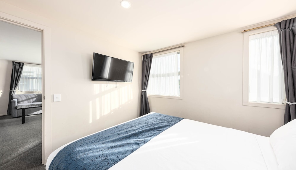 311 Motel Riccarton 33/71