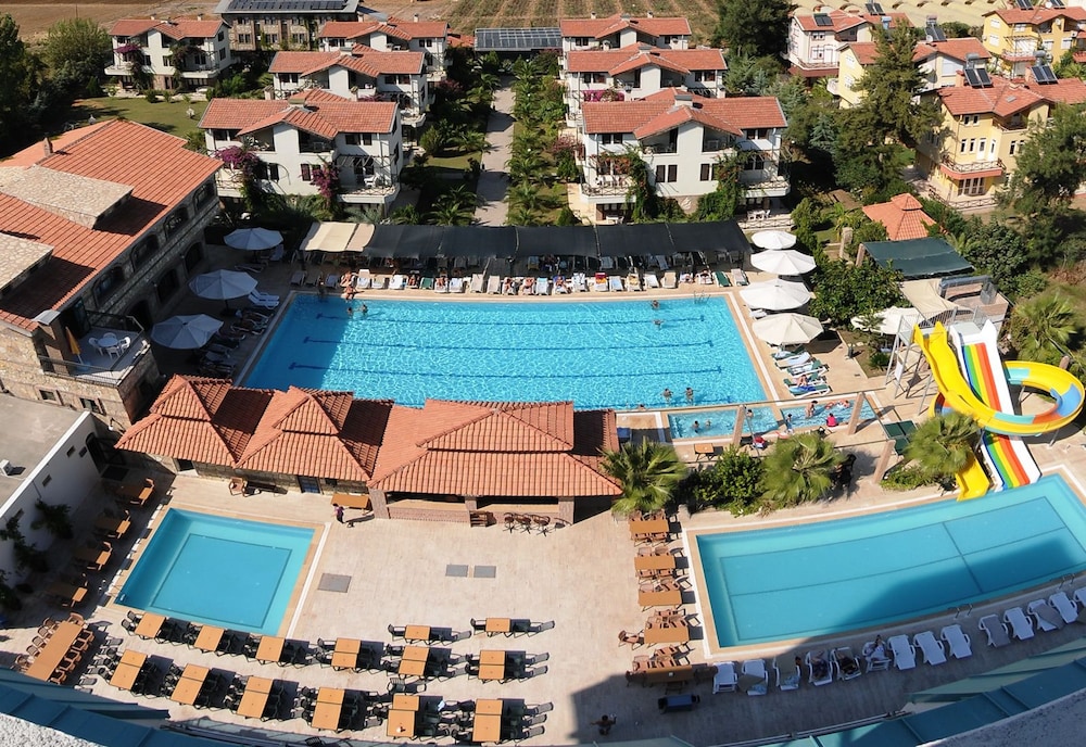 Belkon Hotel 16/72