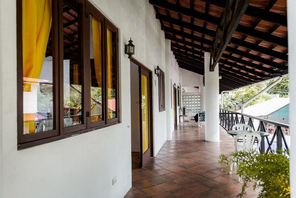 Villas Mymosa 8/67