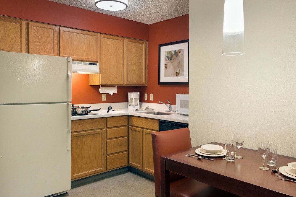 Residence Inn by Marriott Salt Lake City Cottonwood 24/27