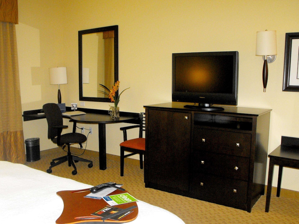 Hampton Inn and Suites Miami South Homestead 47/48