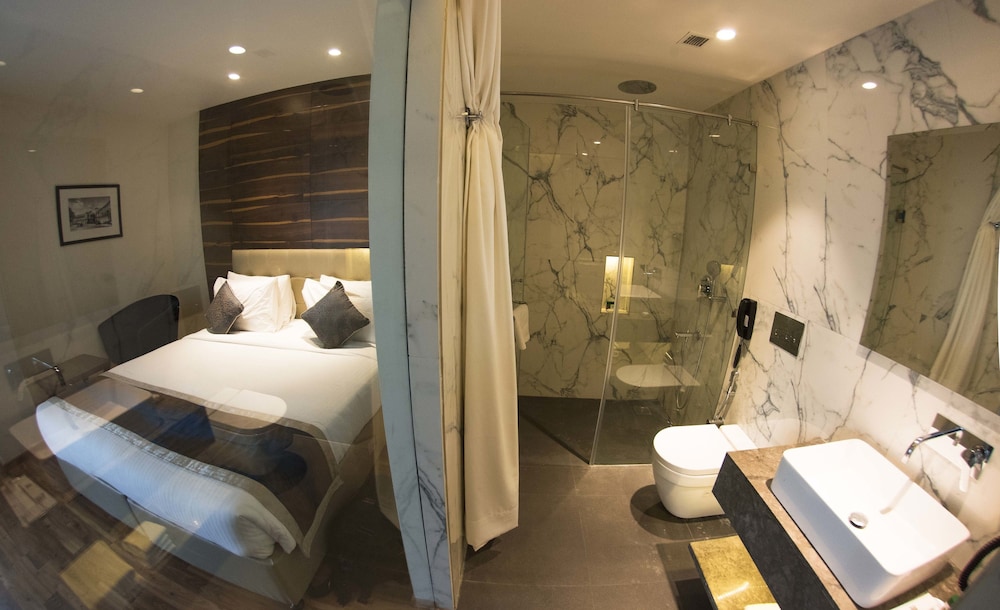 Hotel Connaught Royale 51/51
