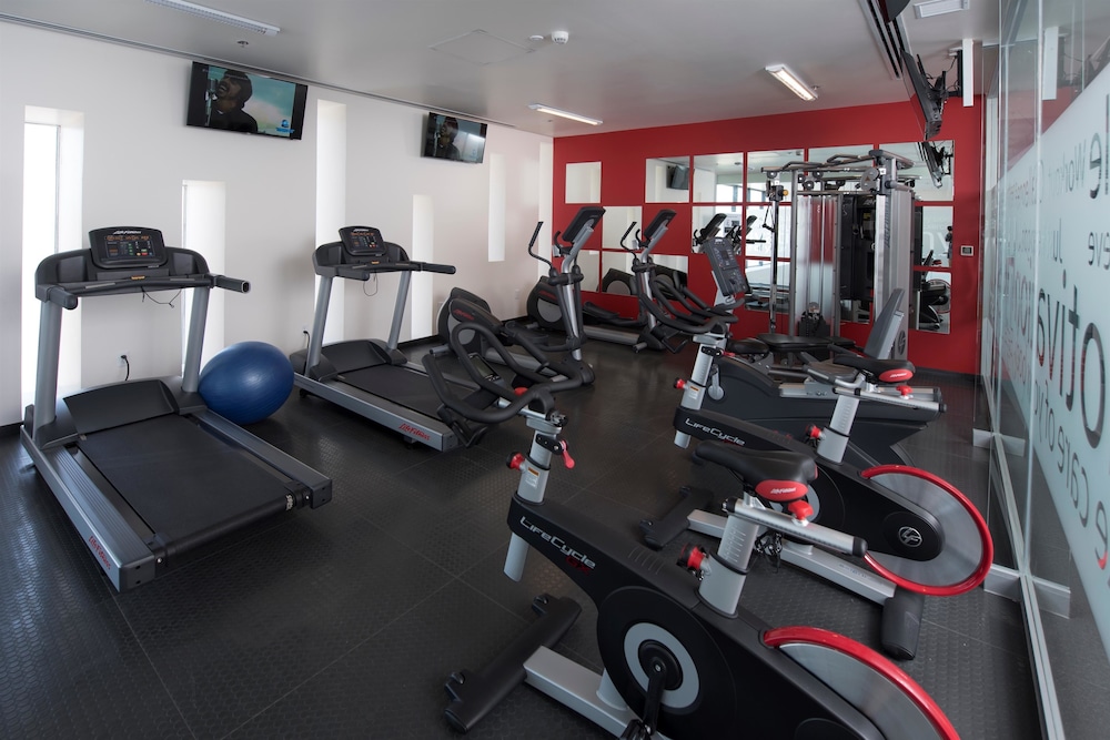Ramada Encore by Wyndham Aguascalientes 23/50