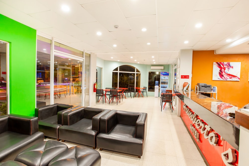 Humberto's Hotel 49/53