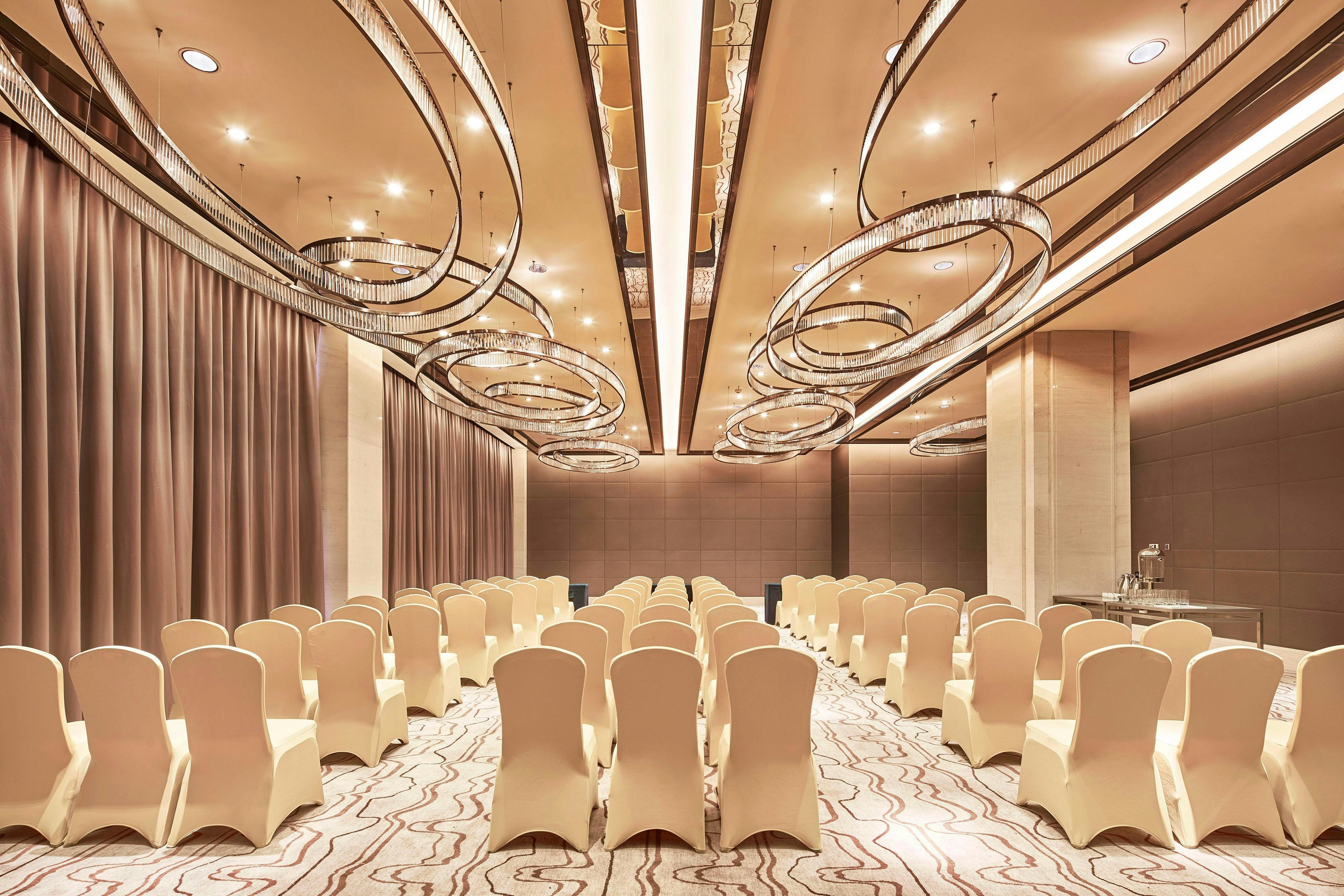 SHERATON CHUZHOU HOTEL 38/40
