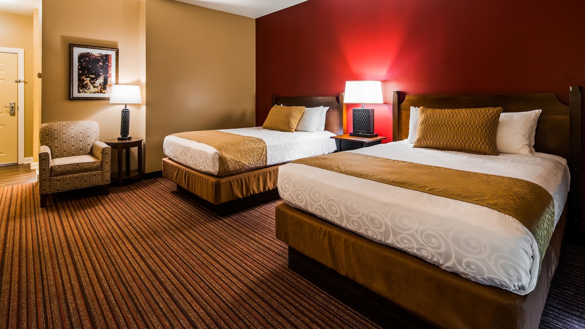 STANDARD, 2 QUEEN BEDS