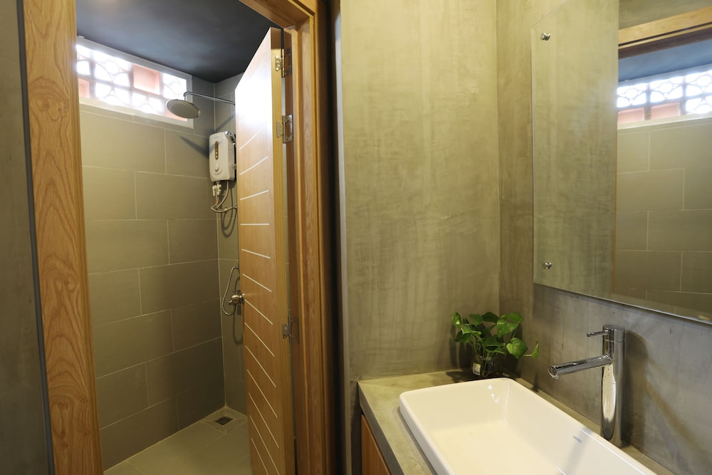 SKY HOTEL Central Phnom Penh - Rooms & Apartments 47/50
