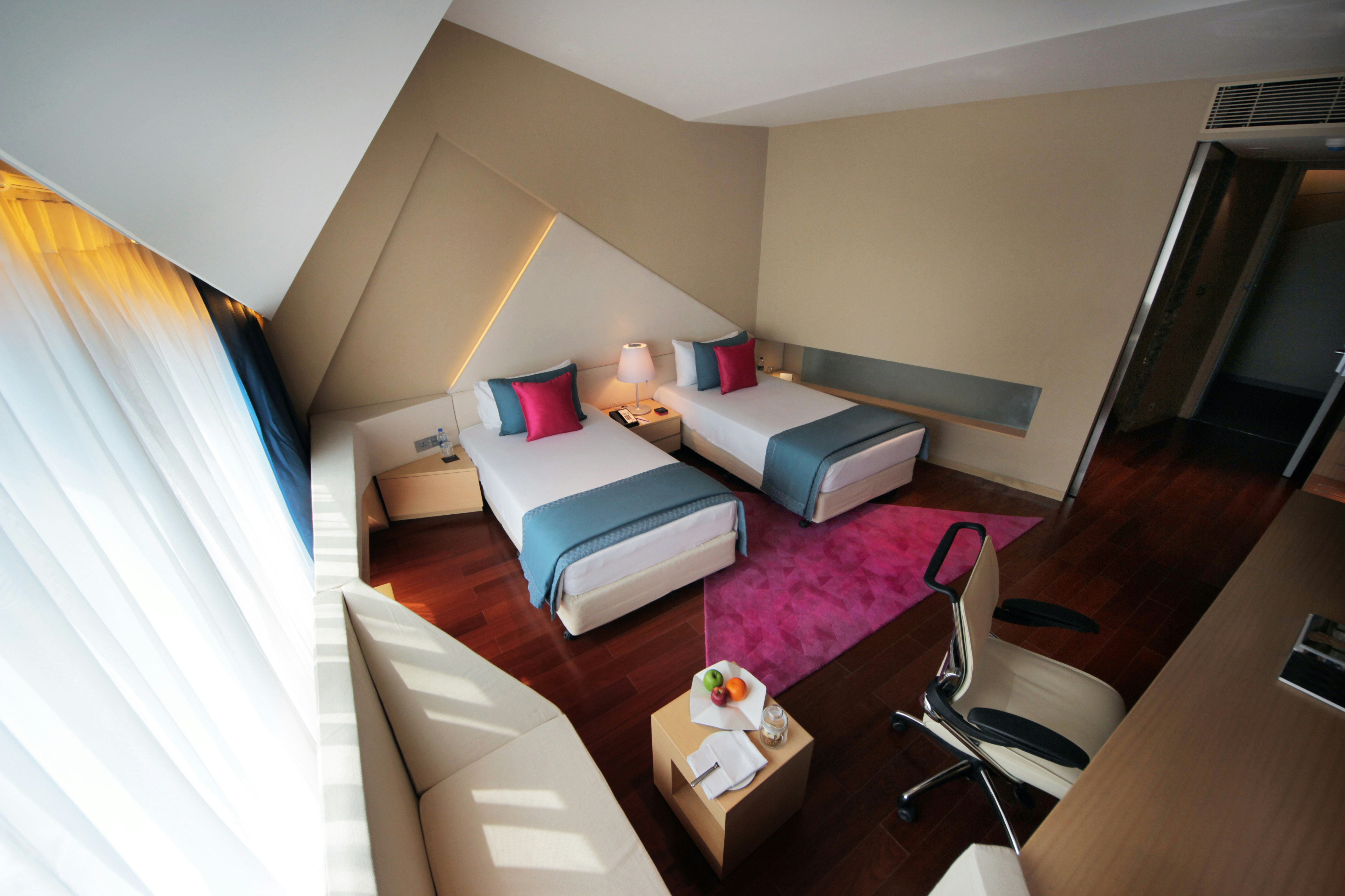 Vivanta New Delhi Dwarka 32/78