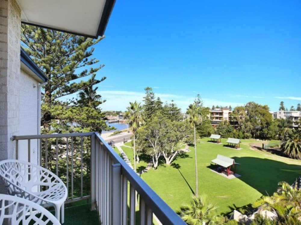 Boat Harbour Motel 8/58