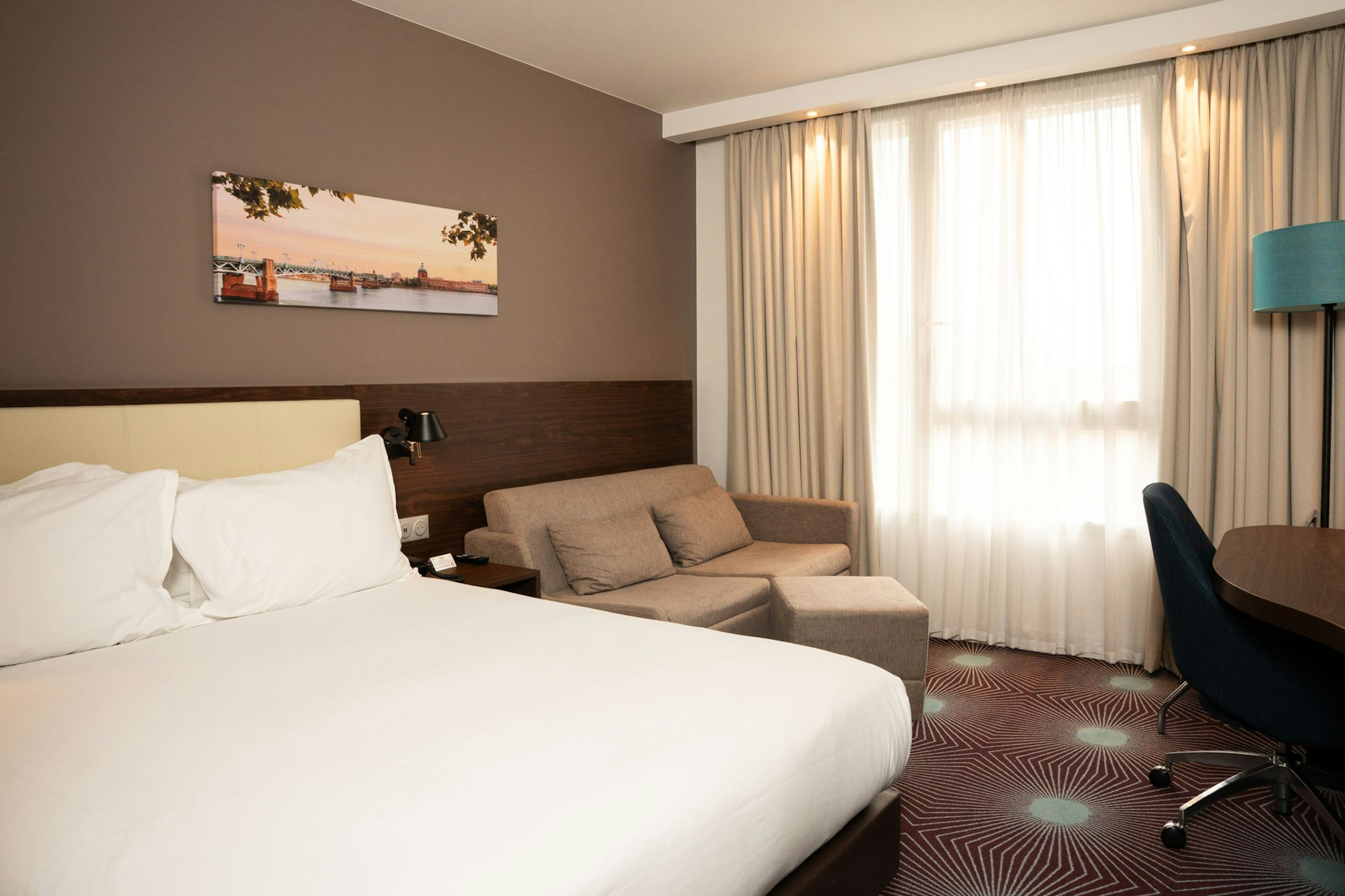 OSKO Hotel Toulouse Airport 6/22