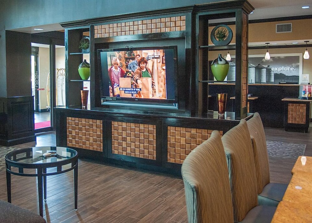 Hampton Inn & Suites Palestine 9/31