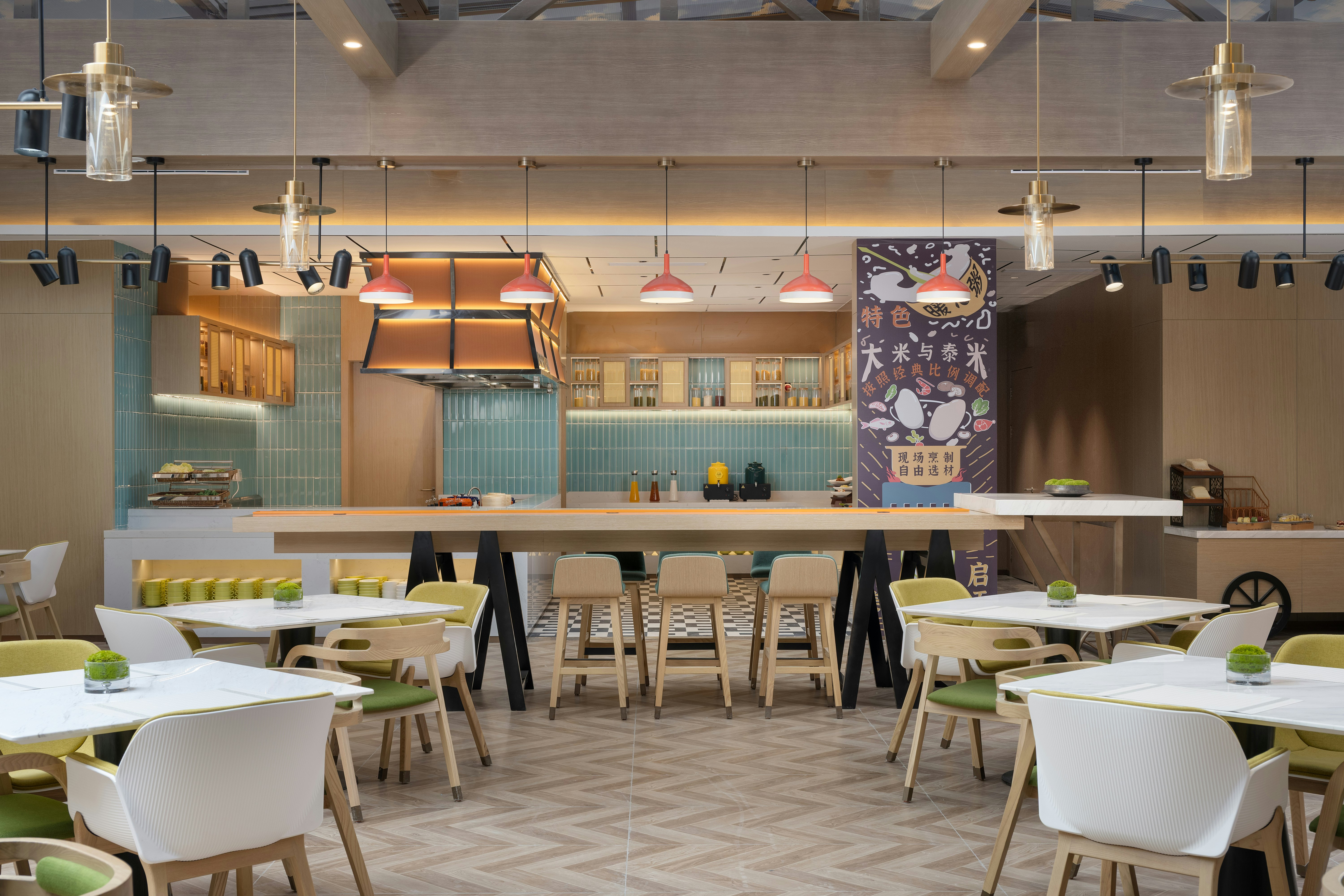Home2 Suites by Hilton Linzhi Yutuolu 43/61