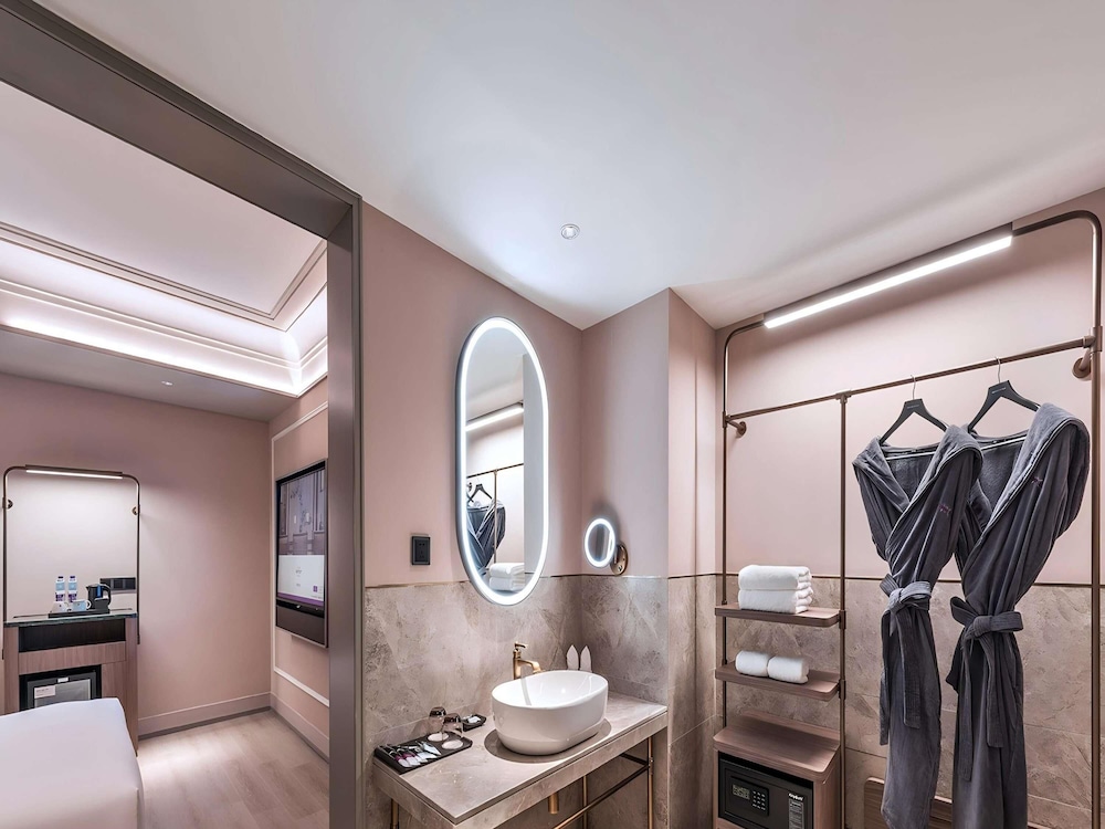 Mingri Hotel 32/32