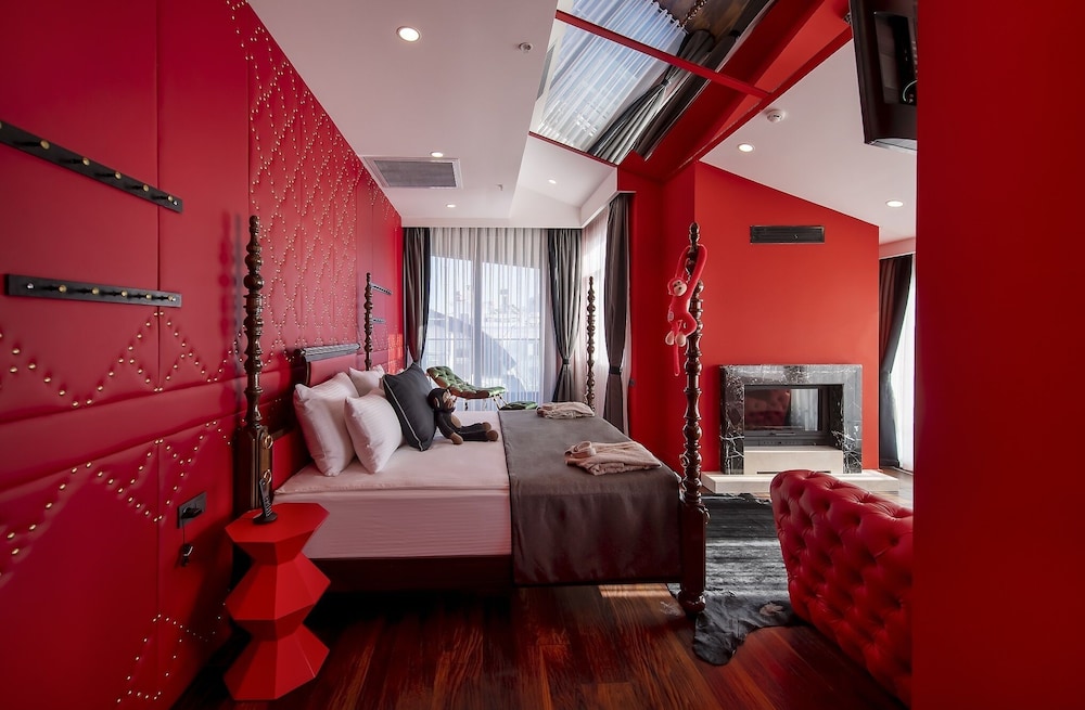 Lucky Monkey Hotel 27/50