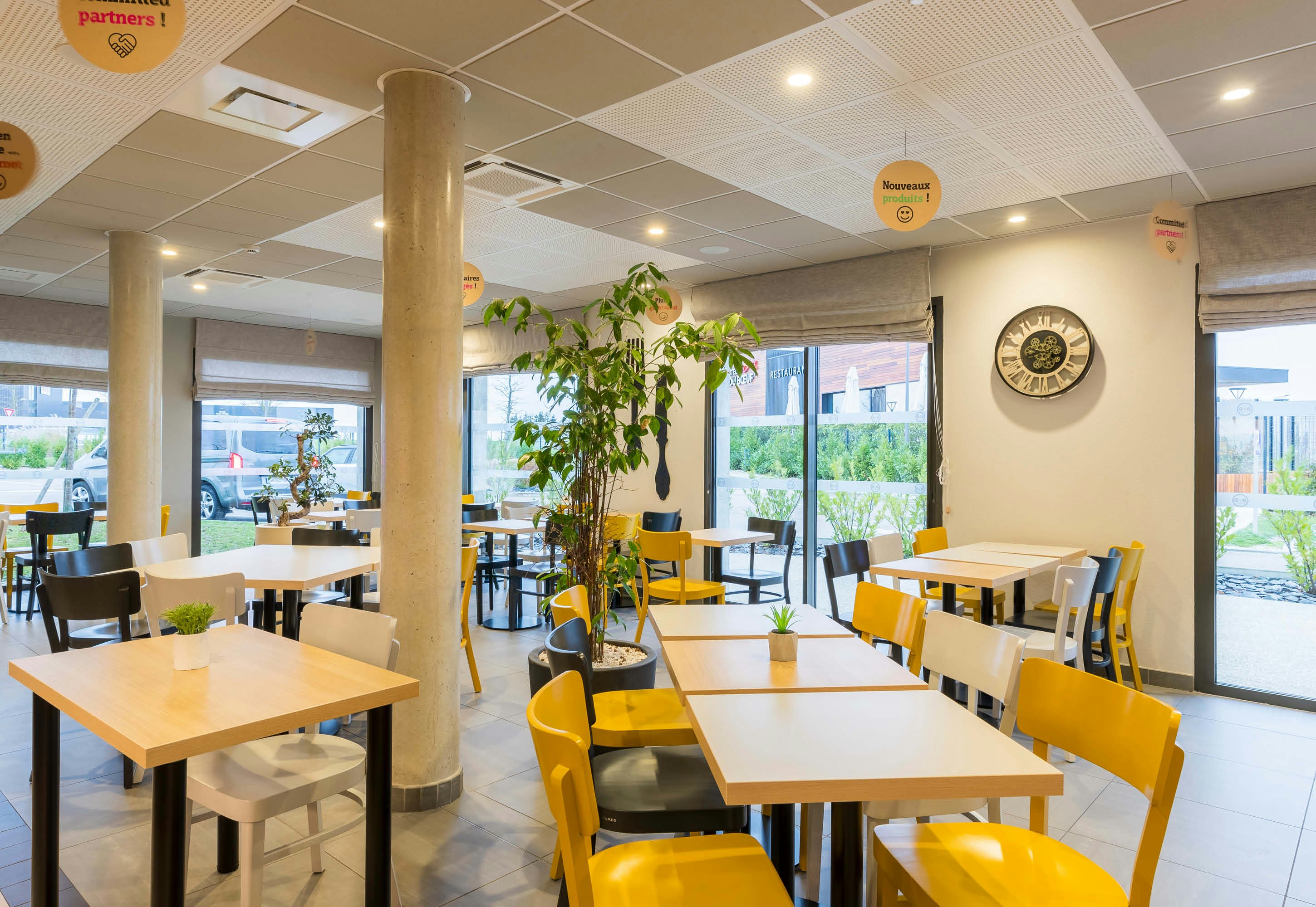 B&B Hotel Troyes Magasins d usine 15/26