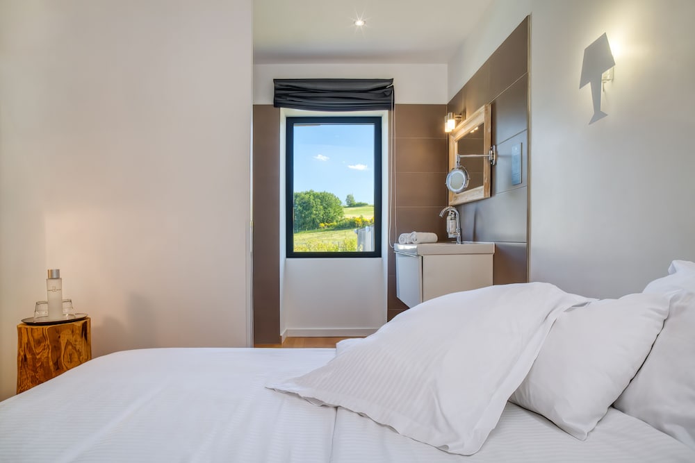 Hotel Le Domaine De Baulieu 9/60