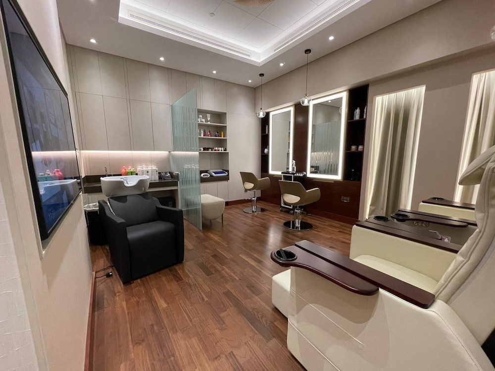 Bahrain Airport Hotel - Airside 48/58