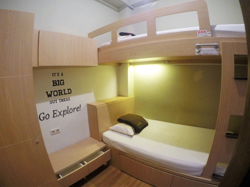 The Packer Lodge - Hostel 16/50