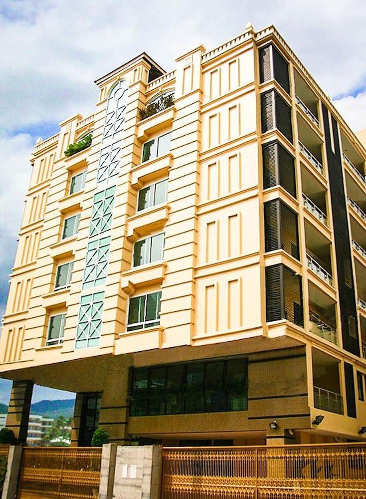 42 Grand Residence 2/49