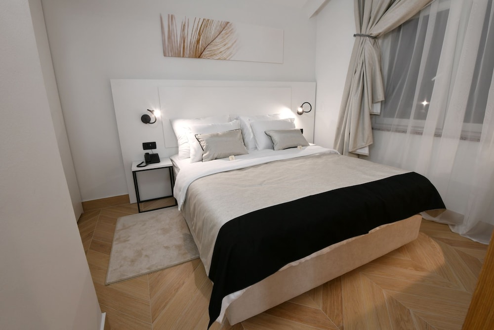 Aparthotel Milenij 9/40