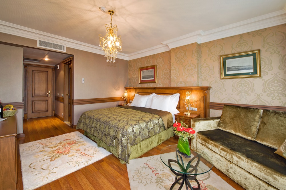 FERMAN HOTEL 17/72