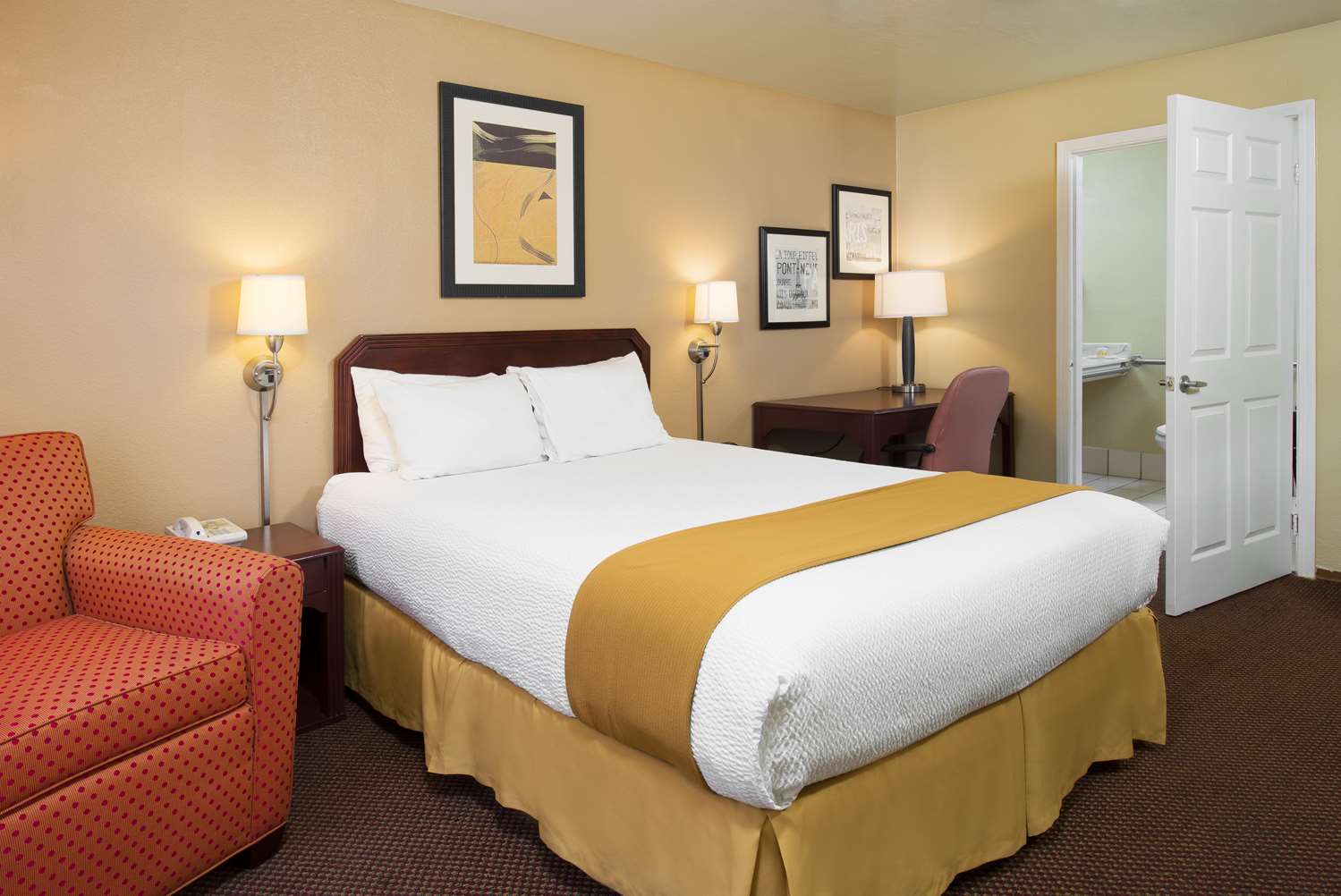 Days Inn by Wyndham Pinole Berkeley 12/27