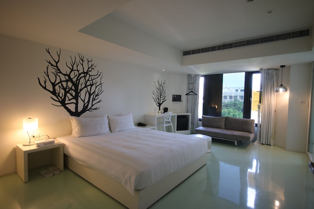 Hotel Papa Whale-Kaohsiung Formosa Boulevard 3/32
