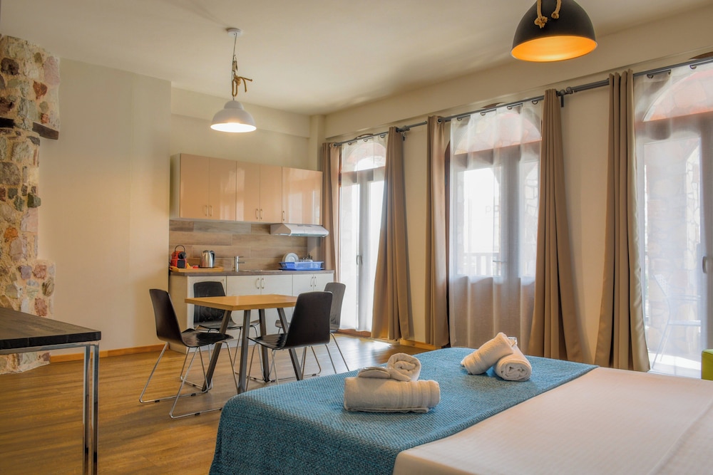 Guesthouse Monastiri 35/50