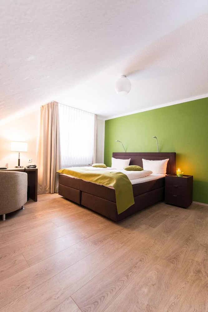 Hotel Am Herkules - Garni 14/49