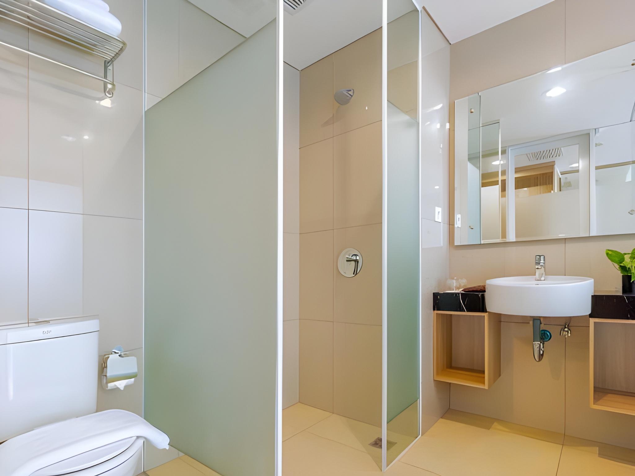 Kartika One Hotel Jakarta 35/37