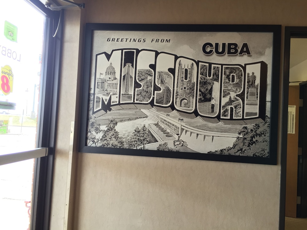 Super 8 by Wyndham Cuba 5/29