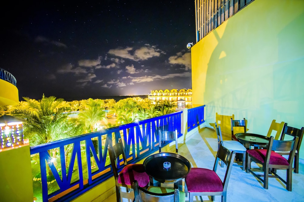 Carols Beau Rivage Matrouh 84/98