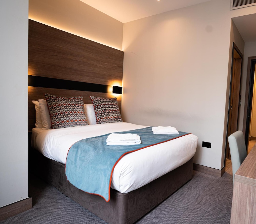 Oxford Hotel Earls Court 21/62