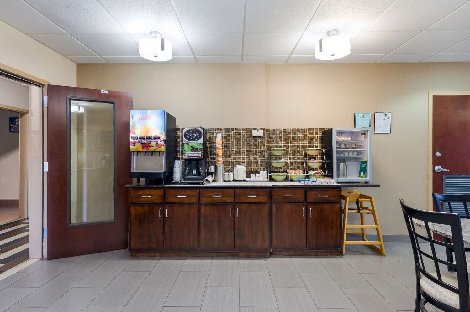 Quality Inn & Suites Huntsville Research Park Area 18/22