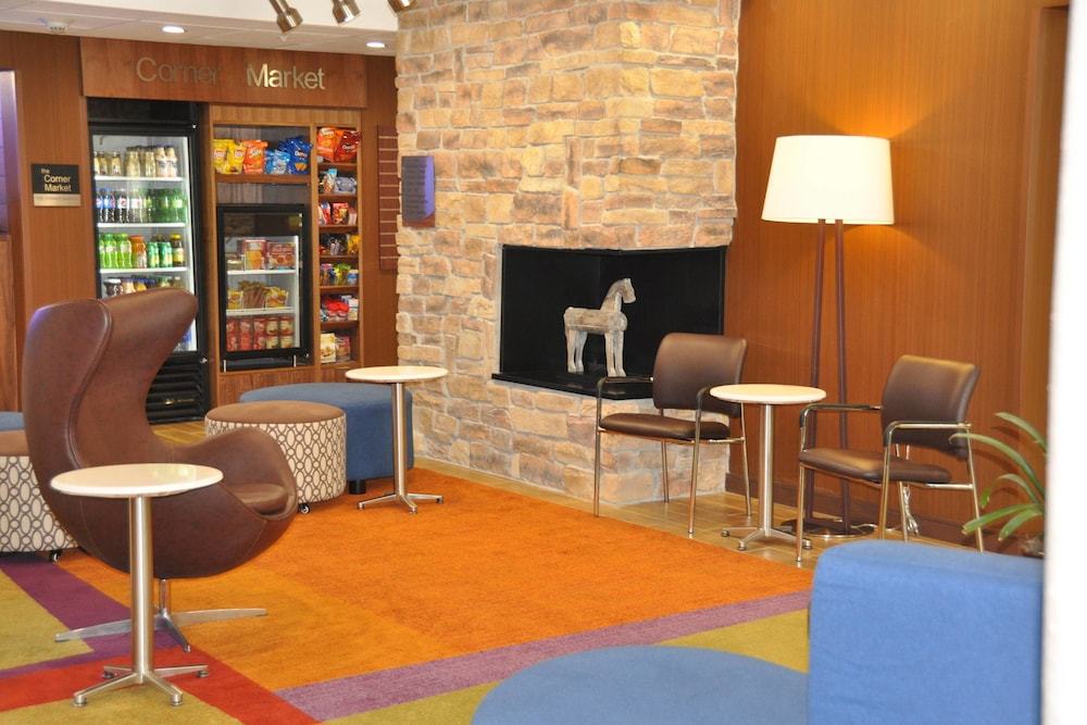 Fairfield Inn Suites By Marriott Ft Myers Cape Coral 28/50