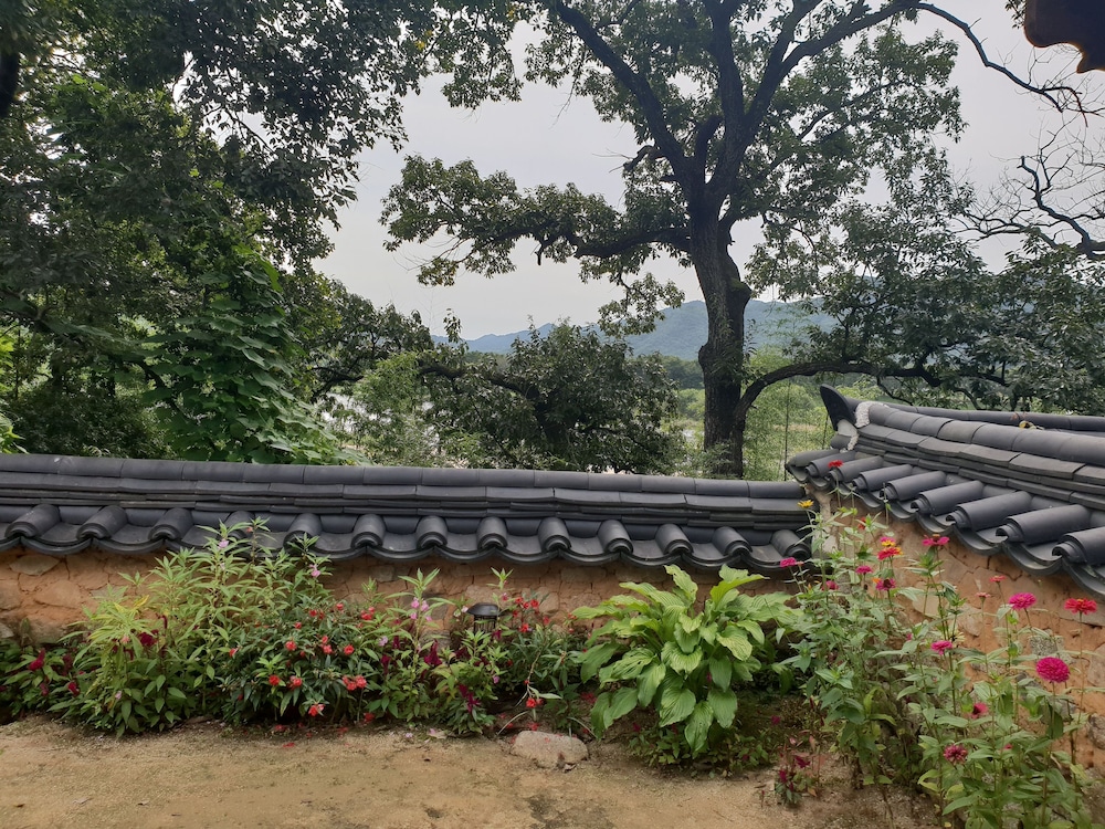 Okyeon Pavilion 29/50
