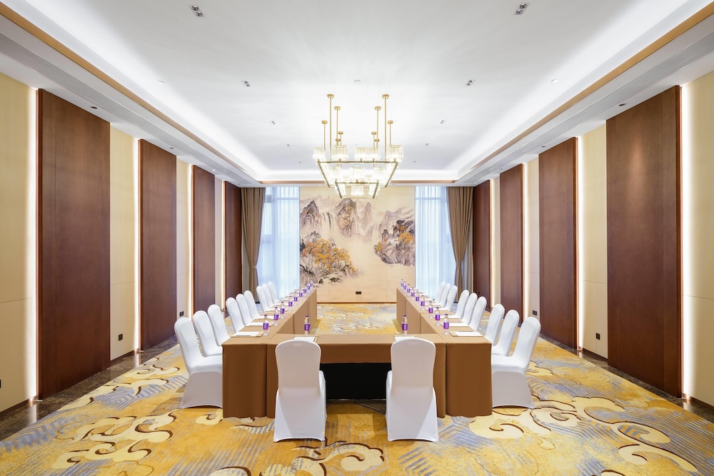 Wyndham Grand Plaza Royale Longchang 24/32